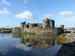 FZ023971 Caerphilly castle.jpg